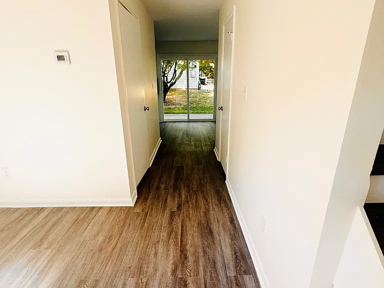 Bailey Crossing Townhomes — Photo 9