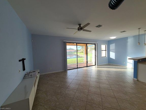 4th image of 14761 Sutherland Ave #443