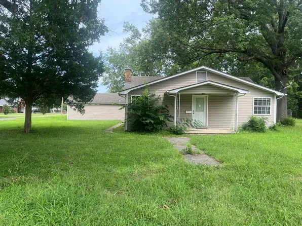 410 N Gertrude Ave, Wagoner, OK 74467