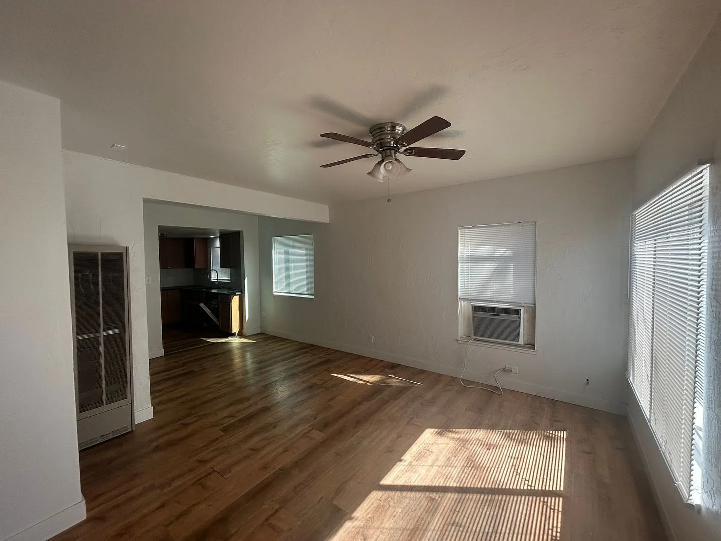 Charming 2 BR, 1 BTH + Den | Minutes from Downtown Chico & CSUC — Photo 2