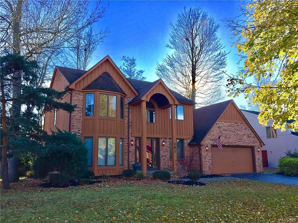 1st image of 161 Shire Dr N