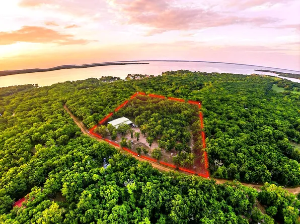 10375 Gaillard Woods, Wills Pt, TX 75169