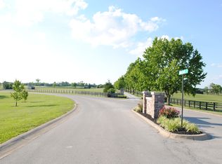 216 Hidden Creek Trl, Simpsonville, KY 40067