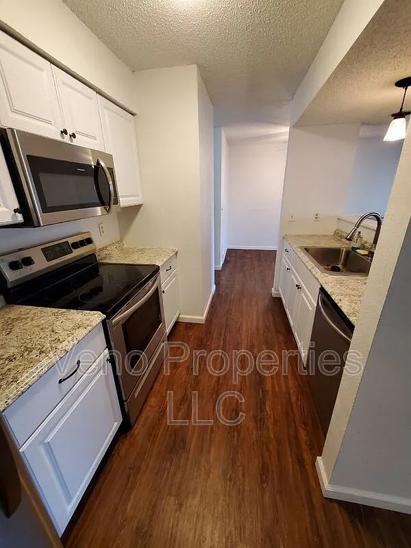 111 Yorktown Dr. Clifton Park Knox Woods — Photo 4