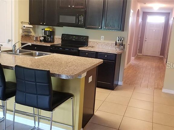 4th image of 3025 Sangria St