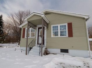 91 Head St, Manchester, NH 03102