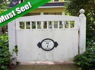 7 Valley Pl, Tenafly, NJ 07670