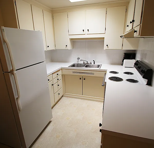 Caspian 10525 Apartments - Lake City — Photo 5