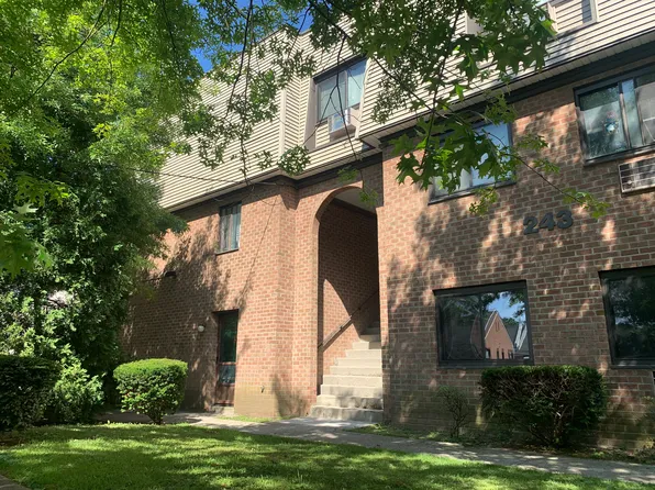 243 W Post Rd, White Plains, NY