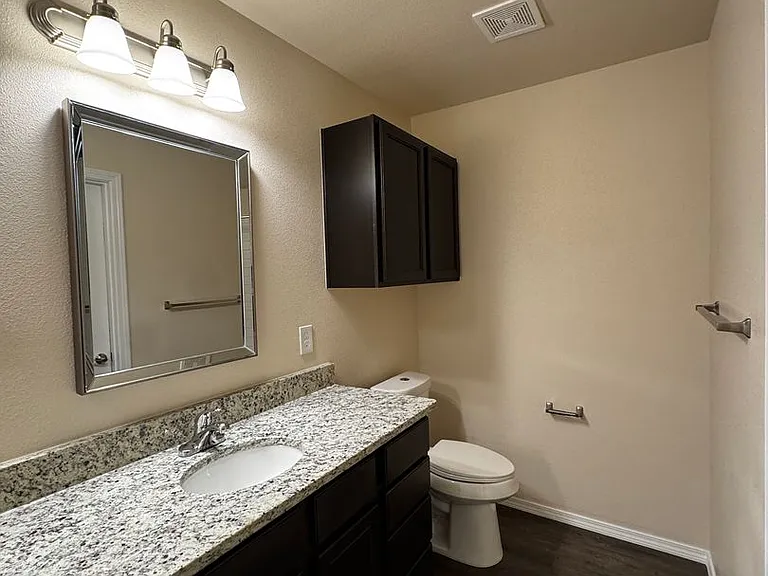 4203 Sunset St — Photo 7