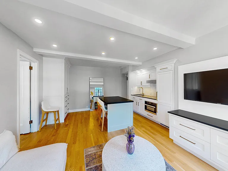 45 Tudor City Pl #1904 — Photo 4