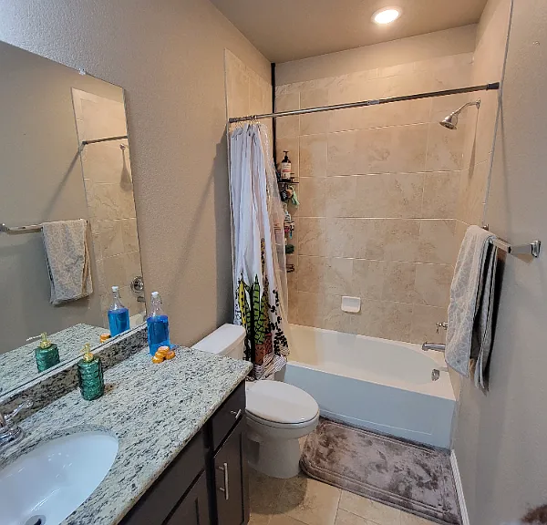 2431 Crown View Dr #2 — Photo 5