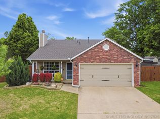 8112 E Lansing St, Broken Arrow, OK 74014