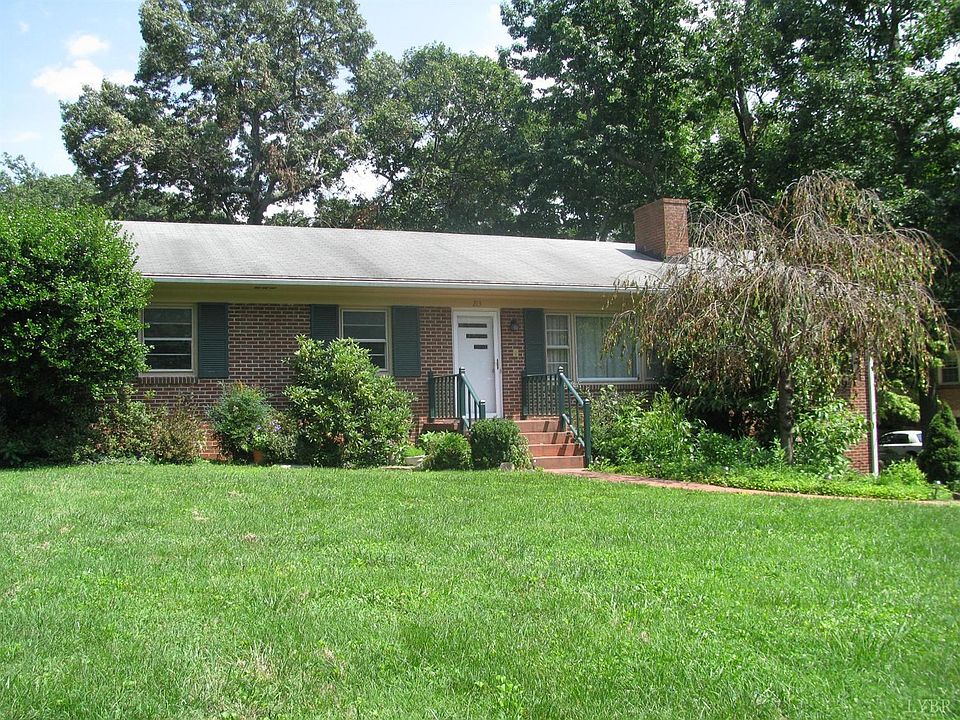 1st image of 213 White Pine Dr