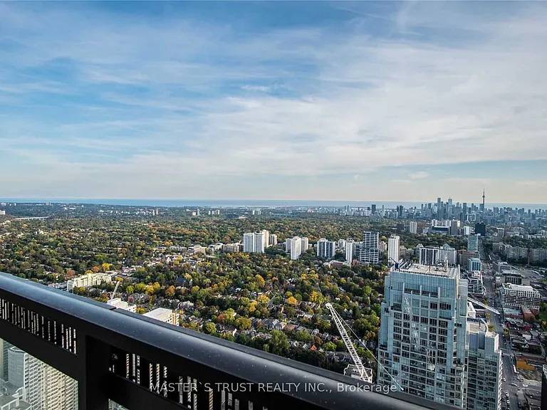 8 Eglinton Ave E #Penthouse 5801 — Photo 46