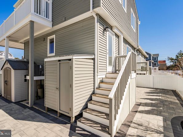 10 W Essex Ave, Harvey Cedars, NJ 08008