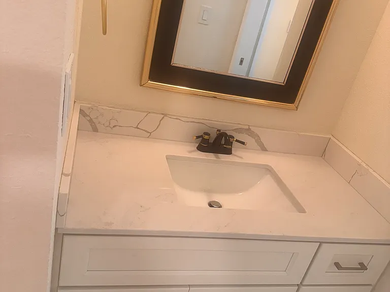 1600 Carmel Dr — Photo 7