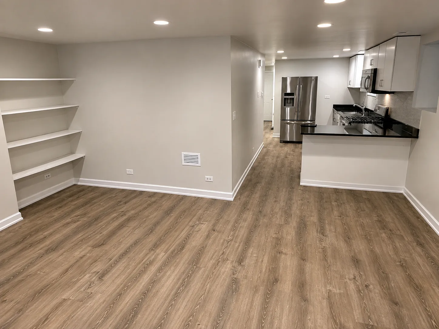 2 bed, 850 sqft, $2,895 — Photo 4