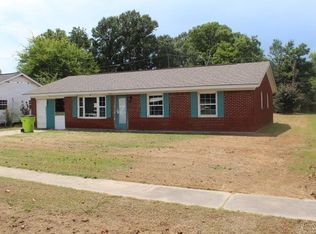 1912 S Lowe St, Stuttgart, AR 72160