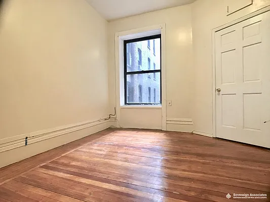 Rented by Sovereign Associates | media 9