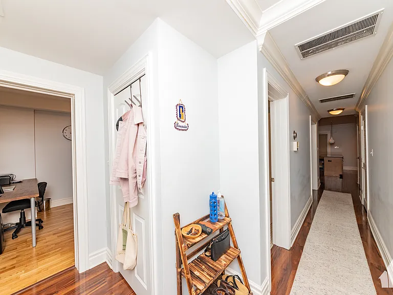 1711 N Crilly Ct #B — Photo 21