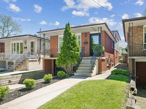 233 E 8th St, Hamilton, ON L9A 3L7