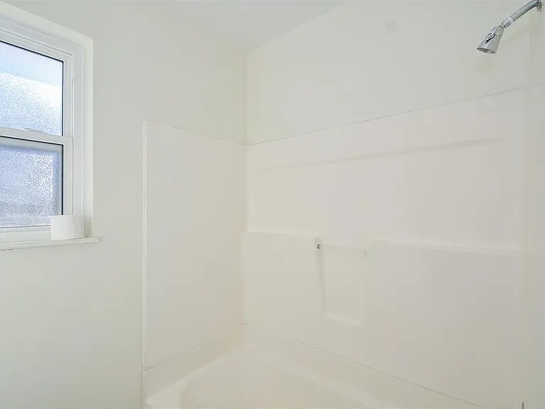 6923 Cole Creek Dr — Photo 9