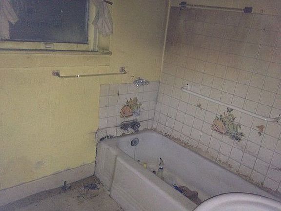 4th image of 2911 Marburg St
