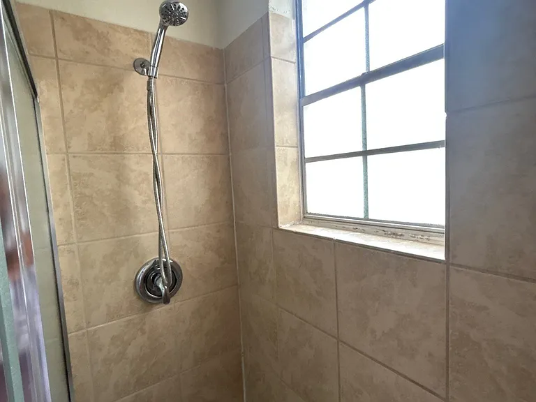 8352 Homeport Ct #1A — Photo 17