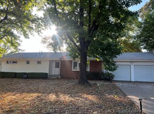 2217 N Country Club Rd, Muskogee, OK 74403