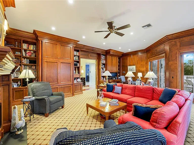 27710 Marina Isle Ct — Photo 8