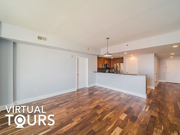 5th image of 800 Jackson St APT 807