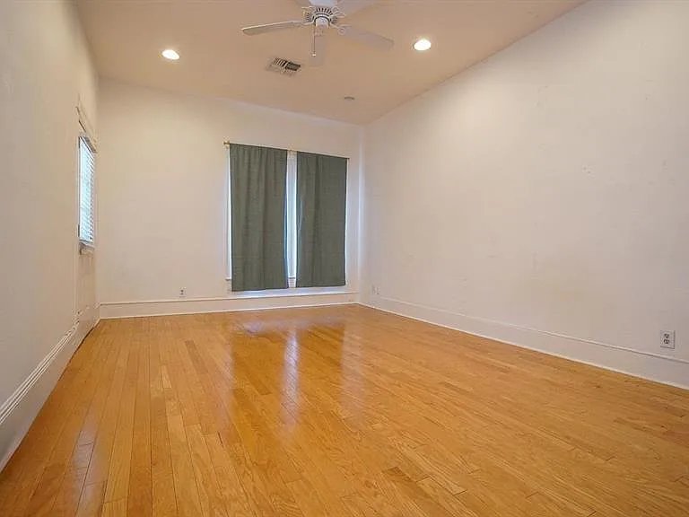 333 S Plant Ave — Photo 31