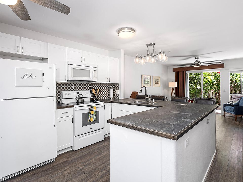 1st image of 75-6081 Alii Dr APT T102
