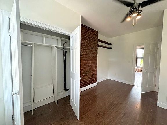 5th image of 550 Gates Ave APT 2