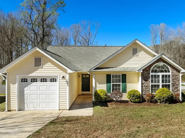 3205 Forest Creek Ct, Gastonia, NC 28052