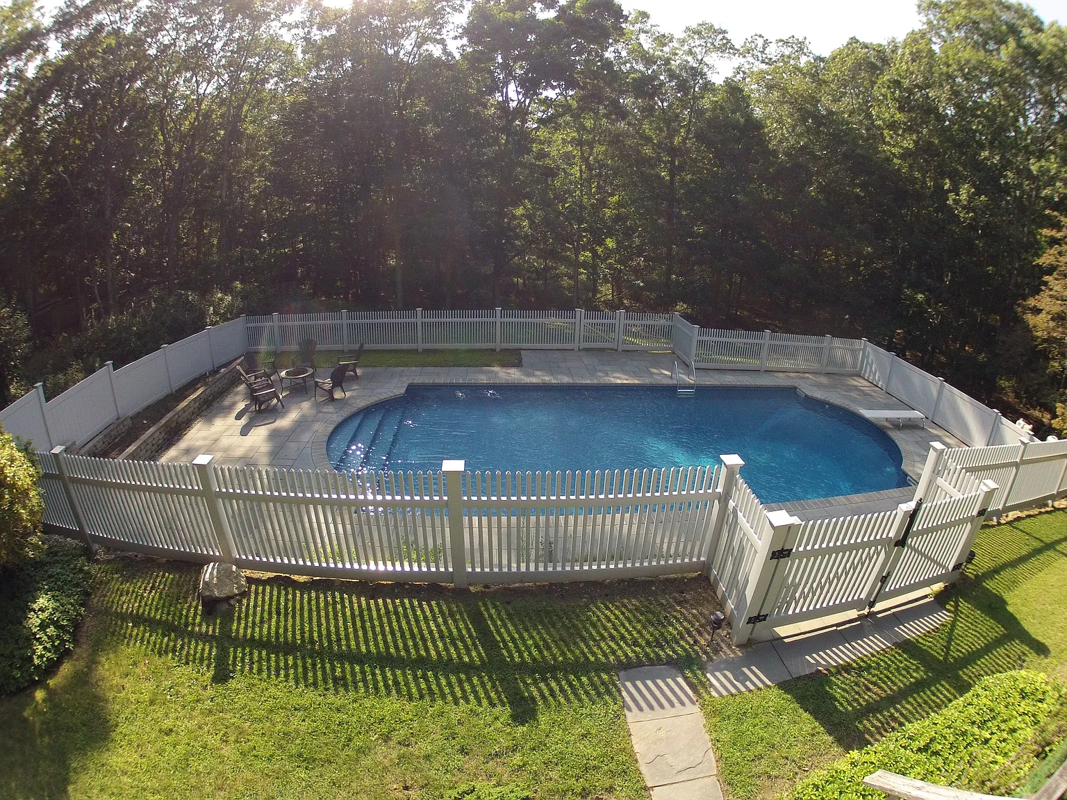 Hidden Gem Summer Rental in Southampton — Photo 3