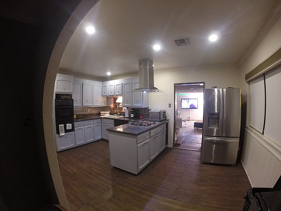 5th image of 6002 Hazelbrook Ave #1