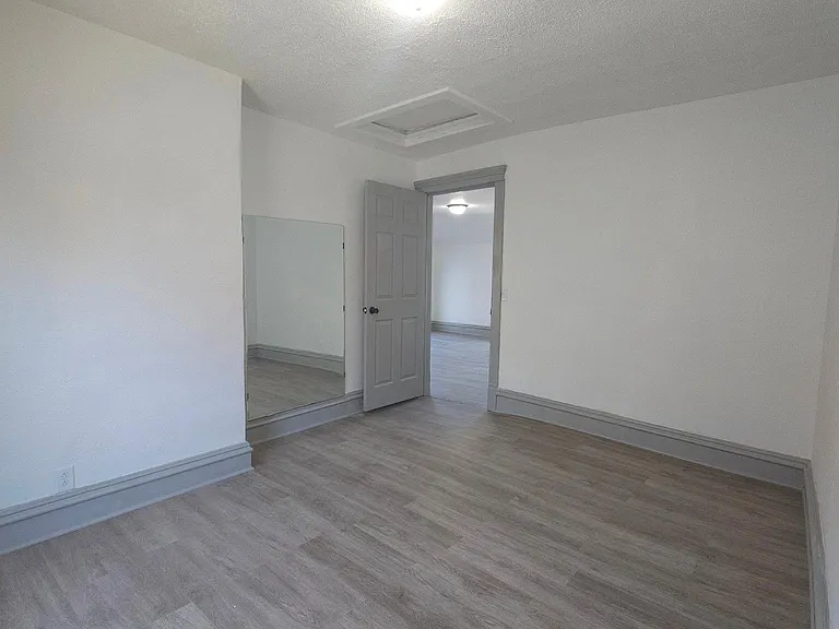 1709 Linden Ave #2 — Photo 18
