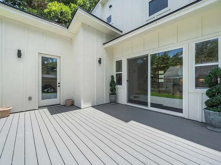 2609 Willow St #2 — Photo 8