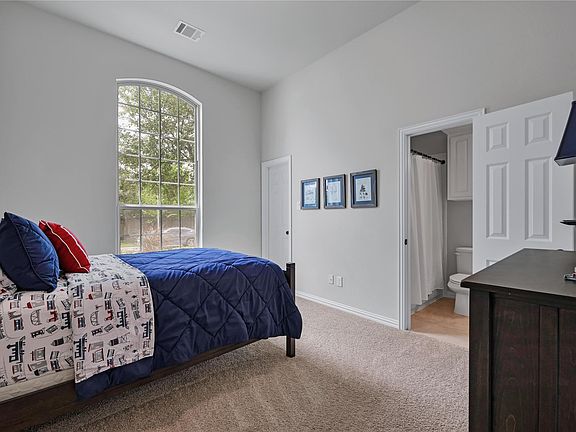 5th image of 27550 Kingsland Place Ln