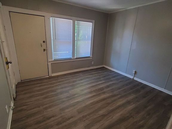 3rd image of 1532 S 13th St #1