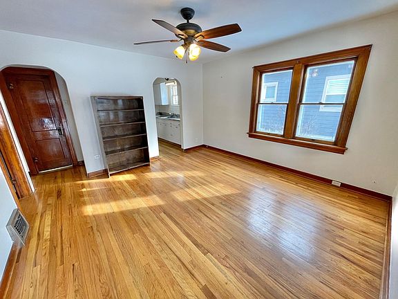 3rd image of 1800 S Gilpin St