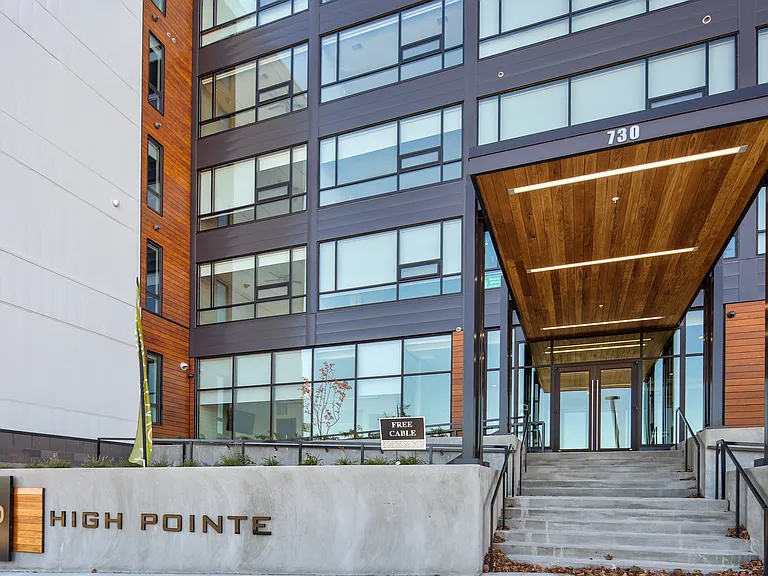 High Pointe Apartments — Photo 33