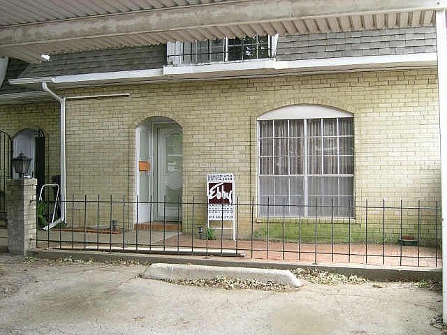 1st image of 1712 Scenic Dr APT D