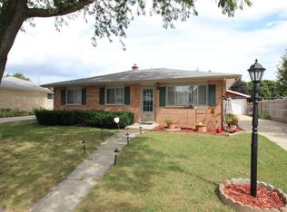 3241 Buckingham Rd, Sturtevant, WI 53177