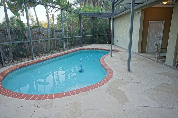 3208 S Esperanza Ave — Photo 12