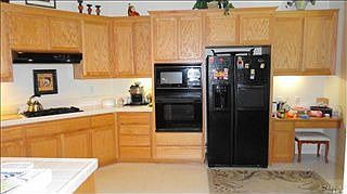 4th image of 621 Emerald Hills Cir