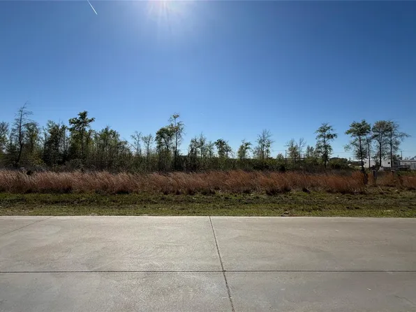 1643 Road 5601, Cleveland, TX 77327