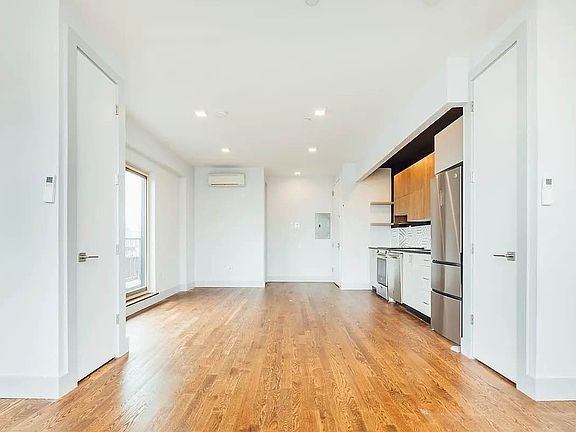 3rd image of 311 Woodbine St #3D